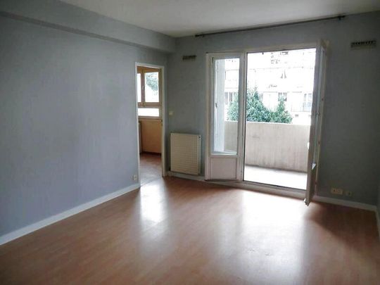 Location Appartement 1 pièce 30m² LIMOGES 87000 - Photo 1