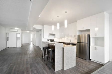 The 2250 Guy Apartments — Bachelor available at 2250 Guy street, Montreal - Photo 4
