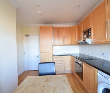 Room in a Shared Flat, Lymington Mansions, NW6 - Photo 5