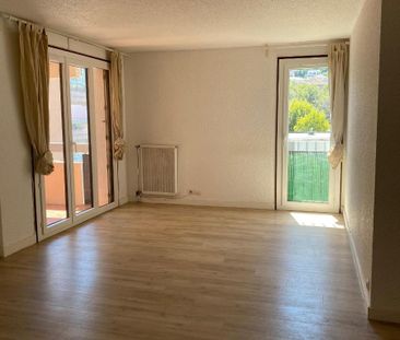 Location Appartement 3 pièces 64m² ST RAPHAEL 83700 - Photo 1