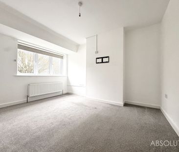 3 bed mid-terraced house to rent in Berry Road, Paignton, TQ3 - Photo 6