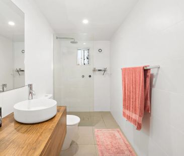 3 Bedroom Home - Photo 6
