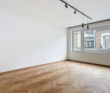 Appartement te huur in Etterbeek voor € 1.350 met 2 slaapkamers - Photo 1
