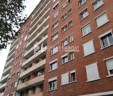 Location Appartement 2 pièces 40m² MAUBEUGE 59600 - Photo 6