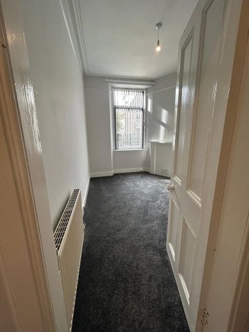 2 Bed Flat, Esslemont Avenue, AB25 - Photo 3