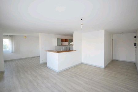 Appartement 3 pièces 83 m² à louer - Royan - Photo 3