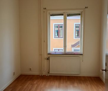 Drottninggatan 48 - Foto 2