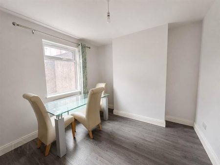 20 Windsor Drive, Belfast, BT9 7FH - Photo 2