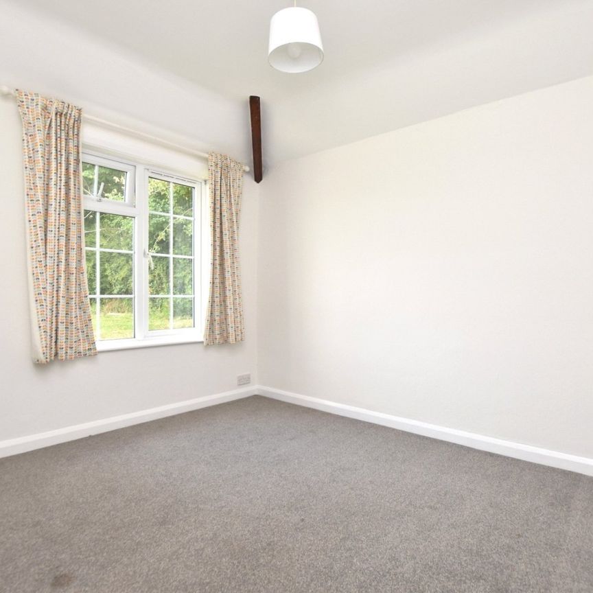 Castle Lane, Exmouth, Devon, EX8 - Photo 1
