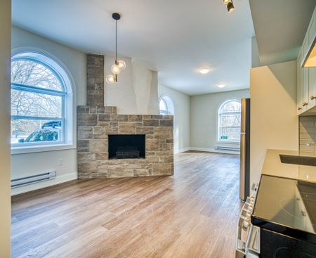 For Lease - 1614 Ridge Road Unit# 102, Oro-Medonte, Ontario - Photo 2