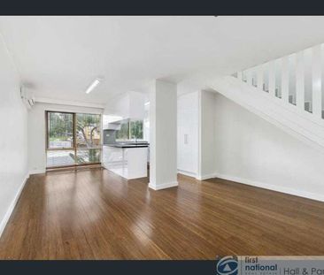 11/9-11 Weller Street, 3175, Dandenong Vic - Photo 1