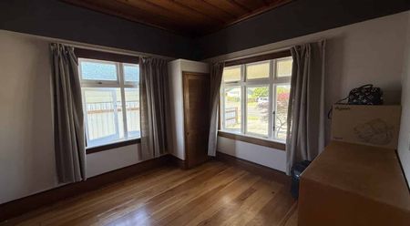 Character Charmer - Photo 4