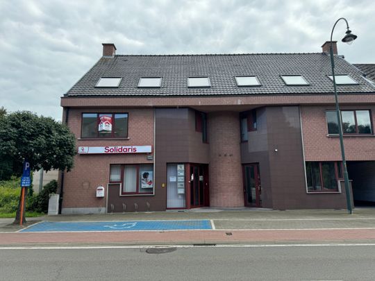 Ruim duplexappartement met 3 slaapkamers te Balen! - Foto 1