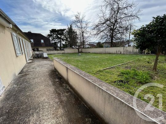 Location Maison 5 pièces 98m² ORTHEZ 64300 - Photo 1