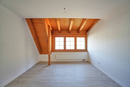 Ihr neues Zuhause mit Charme - Maisonettewohnung mit Cheminée - Photo 2