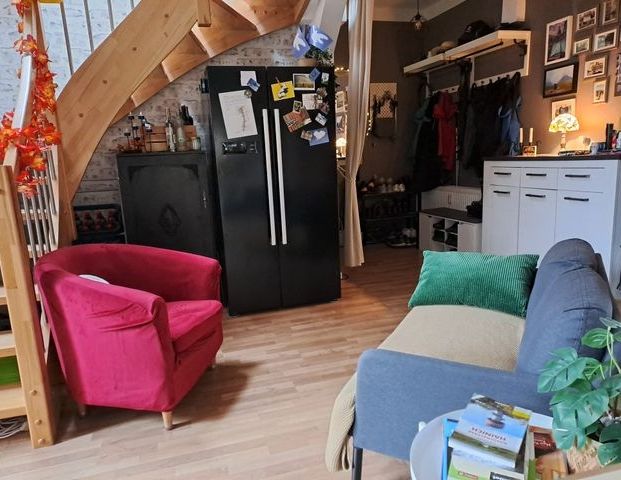 CORDULA IMMOBILIEN elegante 5 - Raum - Wohnung mit Einbauküche ,Balkon auf 2 Etagen zu vermieten - Foto 1