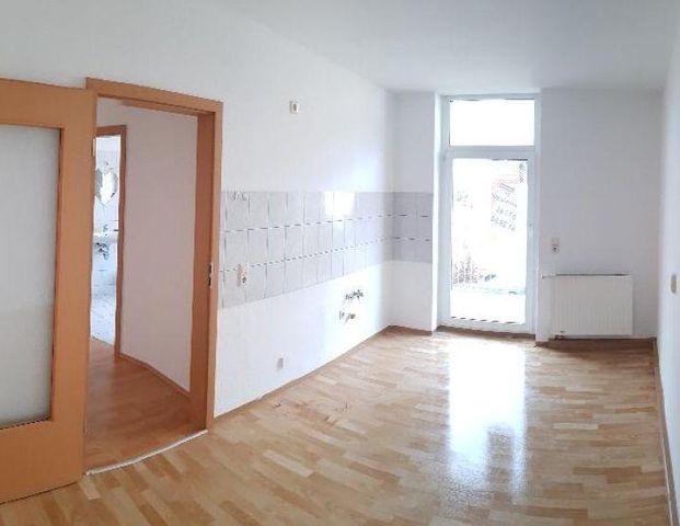 Schöne 2-Raum-Wohnung mit Ankleidezimmer und Balkon - Photo 1