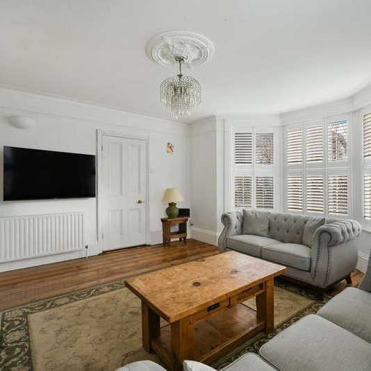 Allingham Road, Reigate, RH2 - Photo 1