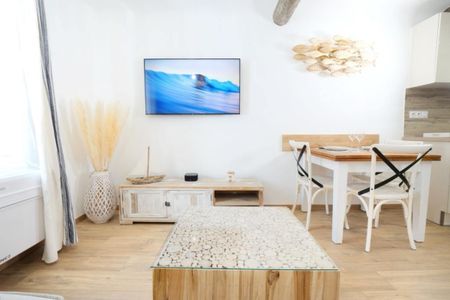 BANDOL - T2 meublé refait à neuf - Photo 5