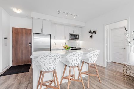 For Lease - 301 Sea Ray Avenue Unit# C419, Innisfil, Ontario - Photo 4