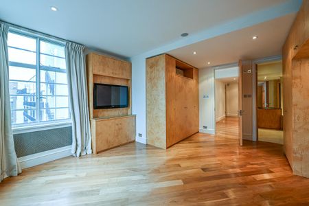 3 bedroom flat to rent - Photo 4