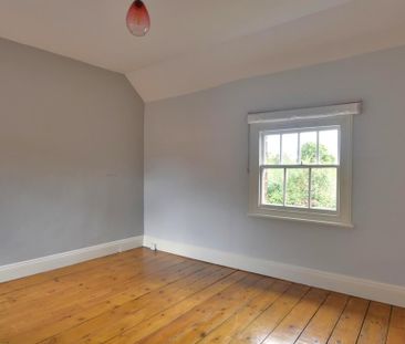 3 bedroom link detached house to rent - Photo 4
