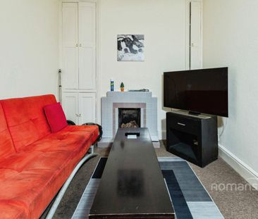 1 bedroom property to rent - Photo 1