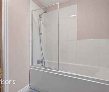 Bolton Road, Westhoughton, Bolton - Photo 2