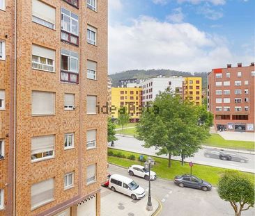 Alquiler de piso en Calle Obispo Manuel Fernández Castro, 4 - Photo 3