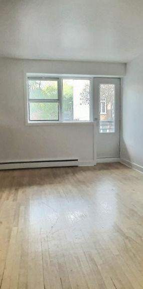 2 CH - 1 SDB - Montréal - $1,375 /mo - Photo 1