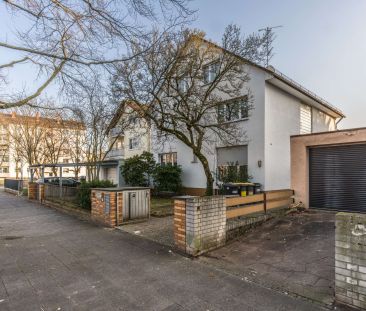 NEU WUNDERSCHÖNE ALTBAUPERLE MIT STUCK! IDEAL FÜR STUDENTEN & SINGLES! - Photo 2