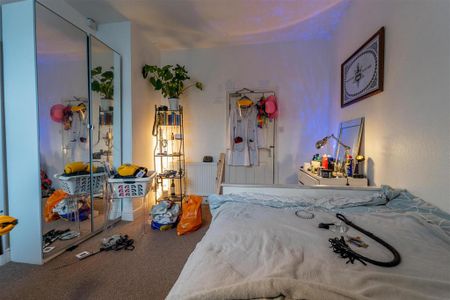 5 bedroom house to rent - Photo 4