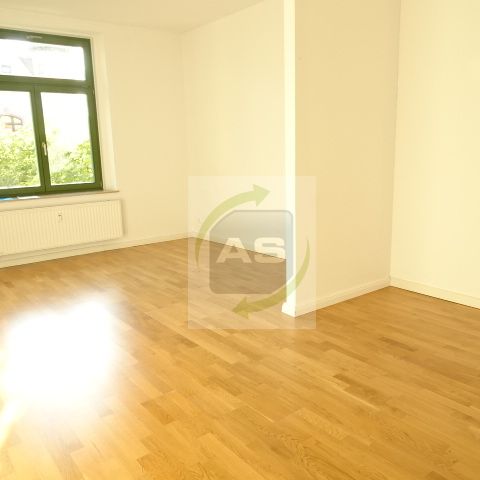 TRAUMhaftes Wohnen in STILvoller VILLA - Photo 1