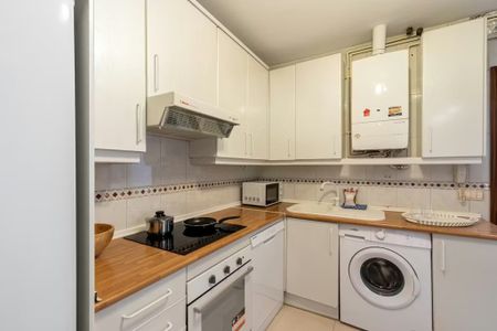 Calle María Zayas, Madrid, Community of Madrid 28039 - Photo 3