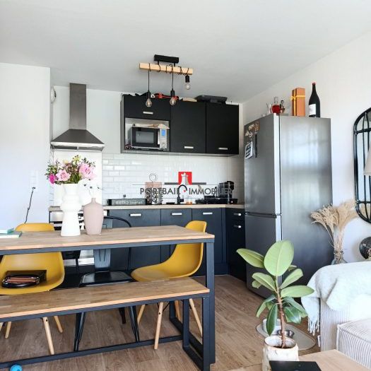 Appartement à louer, 2 pièces - Bordeaux 33300 - Photo 1