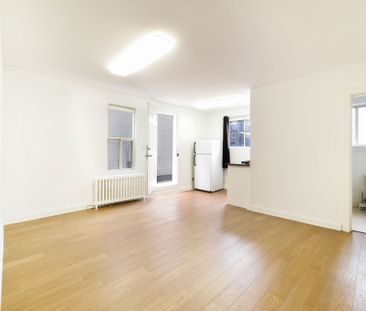 For Lease - 280 Eglinton Avenue Unit# 2nd Floor, Toronto, Ontario - Photo 4