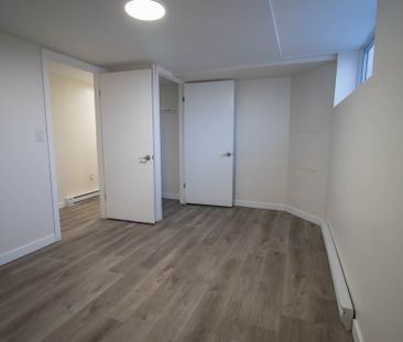 **CENTRAL WELLAND** LOWER UNIT FOR RENT! - Photo 3