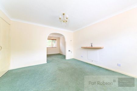 Pinewood Close, Newcastle Upon Tyne - Photo 2