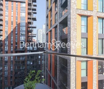 2 Bedroom flat to rent in Charles Clowes Walk, Nine Elms, SW11 - Photo 1