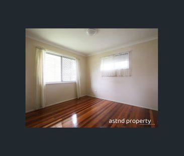 Convenient Living in the Heart of Sunnybank! - Photo 3
