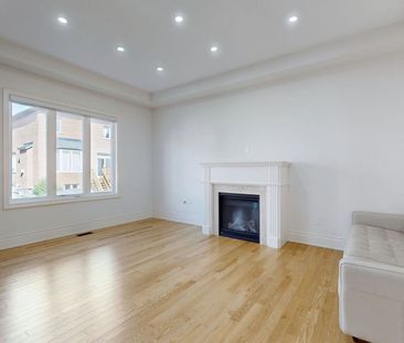 For Lease - 208 Wesmina Avenue, Whitchurch-Stouffville, Ontario - Photo 5