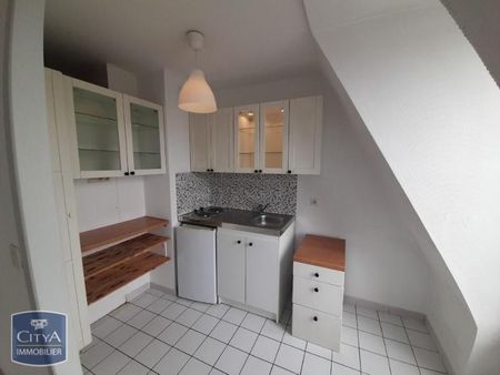Location Appartement 2 pièces 41m² LILLE 59000 - Photo 2