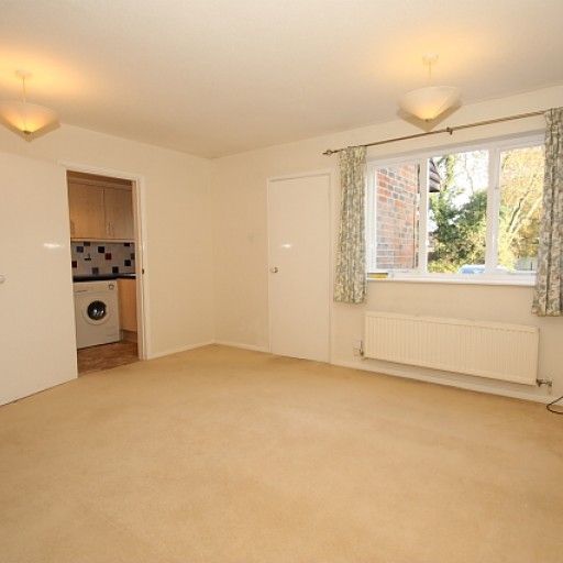 Bisley, Woking - Photo 1