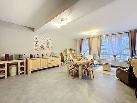 Appartement te huur - Foto 2