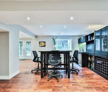 For Lease - 488 Foxcroft Boulevard, Newmarket, Ontario - Photo 6