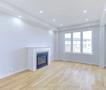 72 Blacklock Street #(Main & Second) - Photo 6