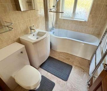 The Broadway, West Bromwich, B71 - Photo 4