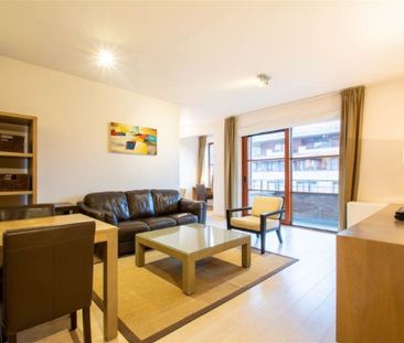 Appartement te huur in Oudergem voor € 1.200 met 1 slaapkamer - Photo 3
