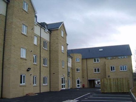 Edward Street, Stocksbridge, Sheffield, S36 - Photo 3