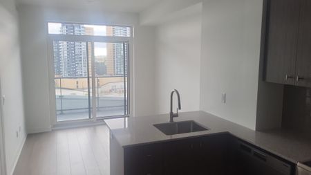 For Lease - 25 Wellington Street Unit# 901, Kitchener, Ontario - Photo 4